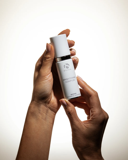 iS Clinical Brightening Complex