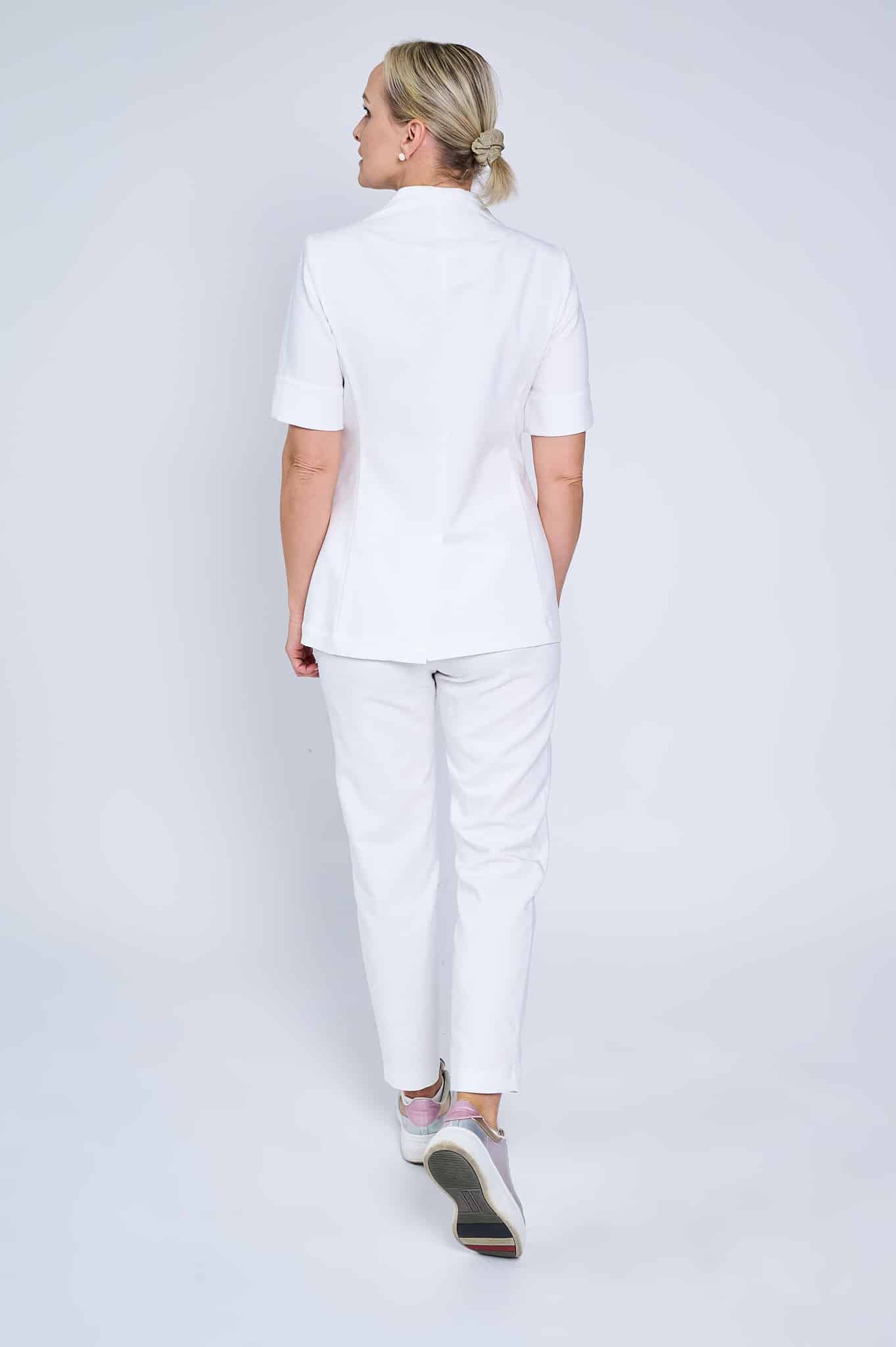 COSMETOLOGICAL GOWN "MILDA"