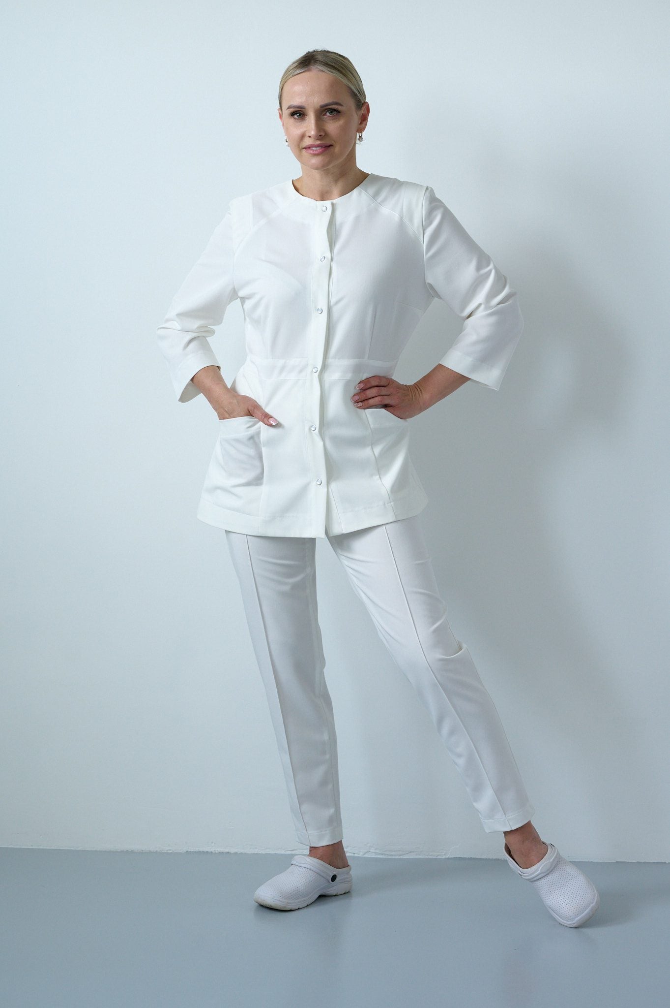 WHITE LONG - SLEEVED BUTTON UP ROBE AND PANTS SET