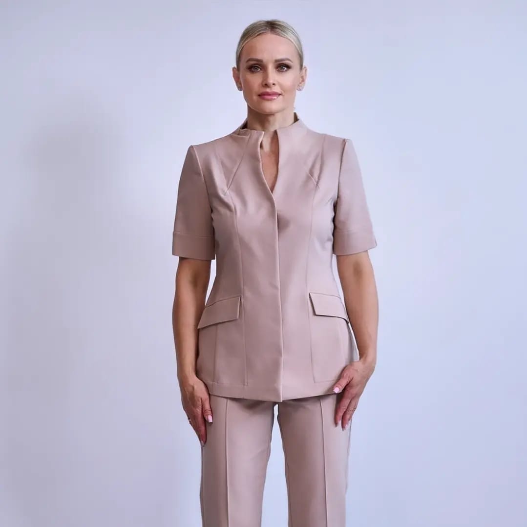 COSMETOLOGICAL GOWN "MILDA"